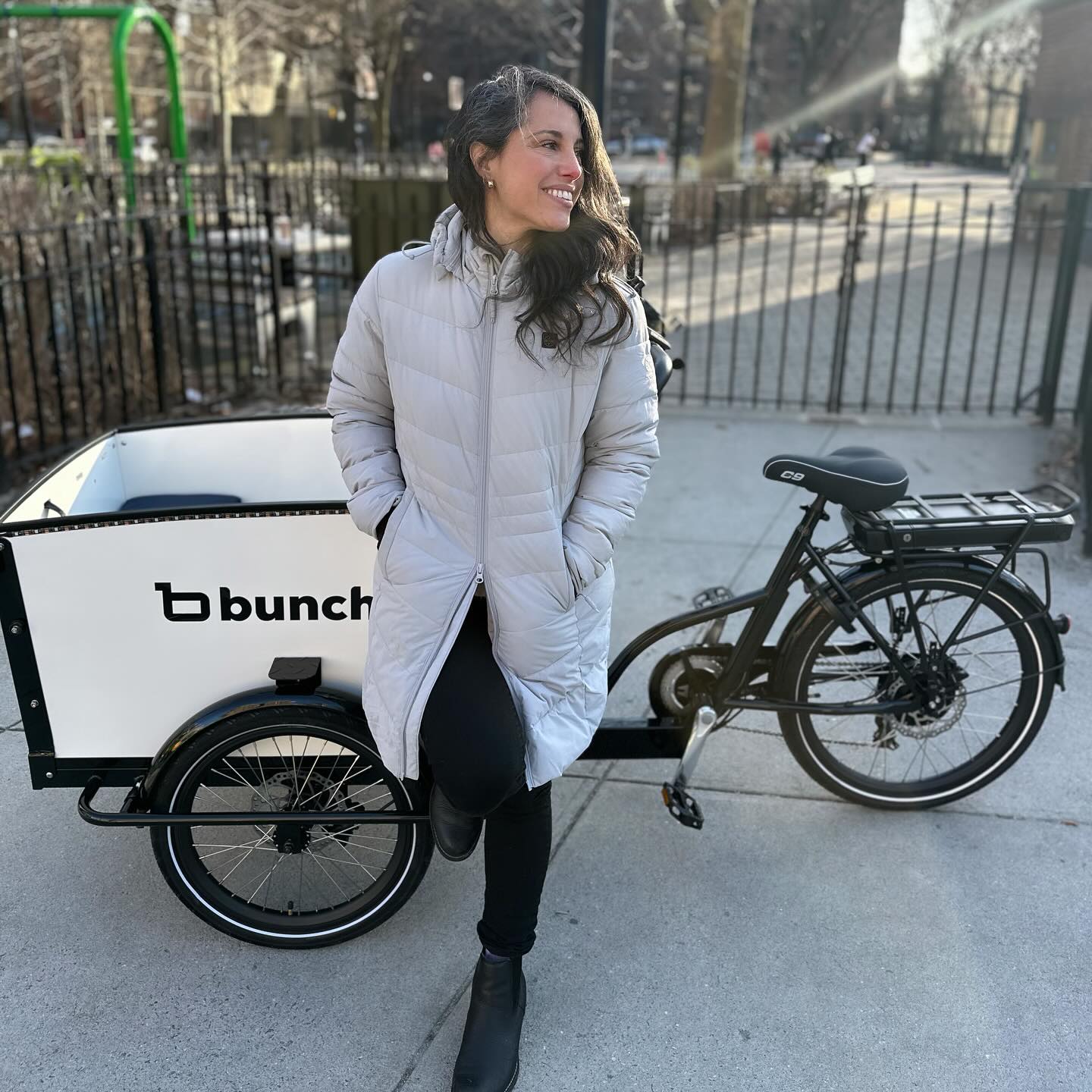 Bunch Bike Original 4 Upgraded electric cargo trike for rent in NYC